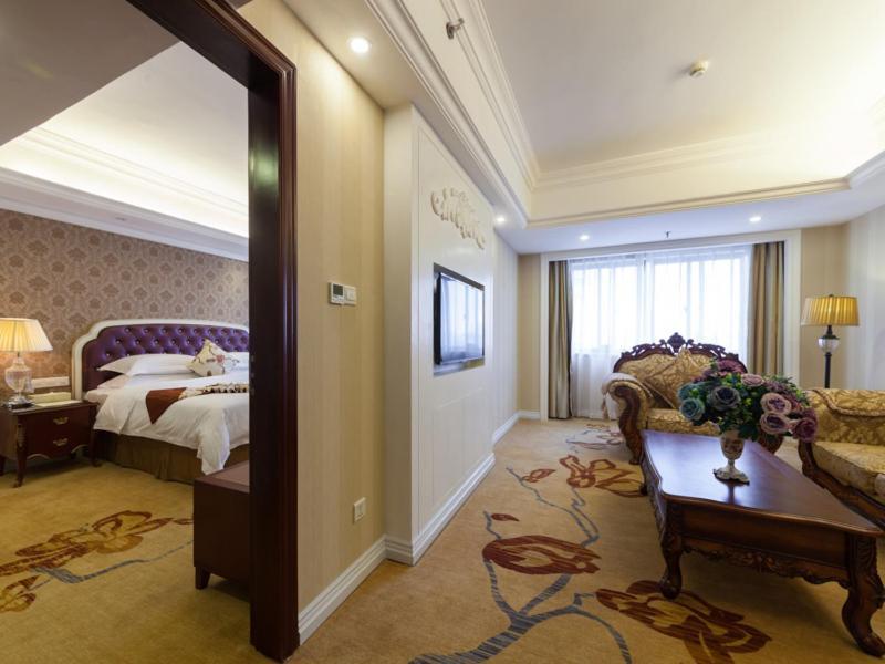 Vienna International Hotel Nanning Zoo Экстерьер фото